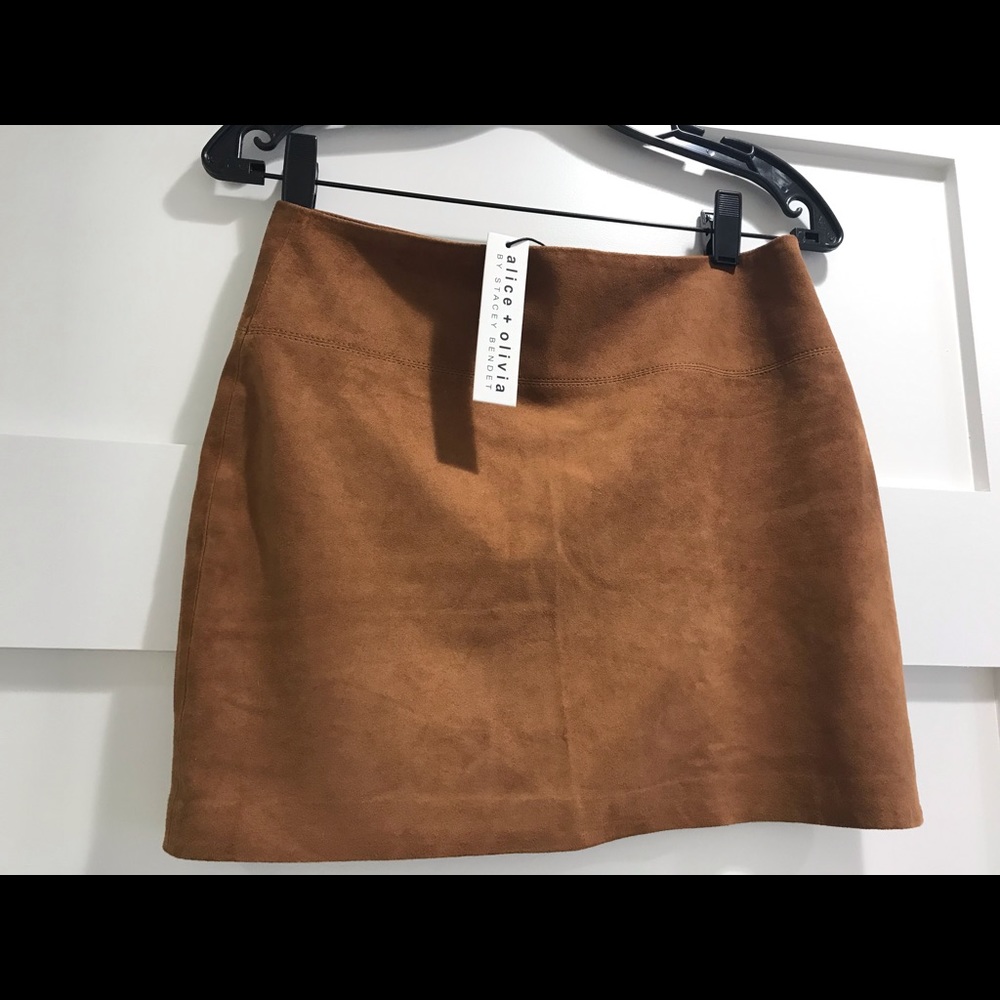 NWT Alice and Olivia mini skirt